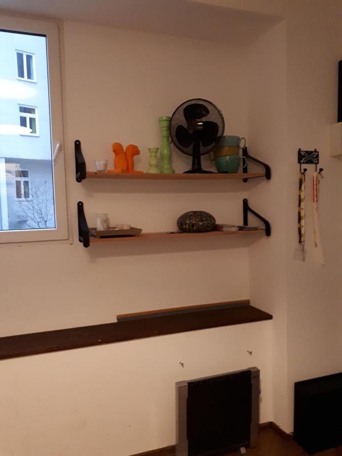 Beautiful Apartment Near The Centre Вена Экстерьер фото
